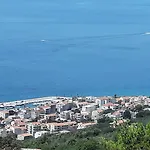 Rossa Apartment