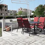 Rossa Apartment